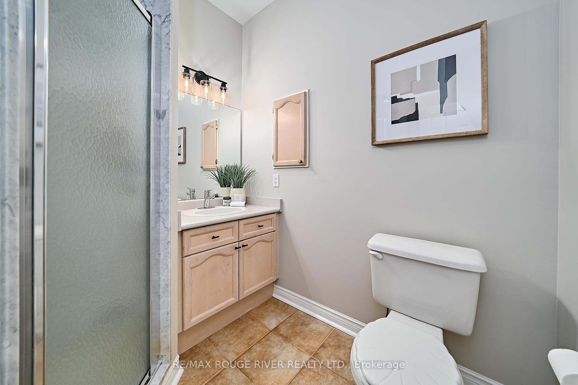 Photo 18 of 203 Waterbury Crescent, Scugog, Port Perry — HOMEH