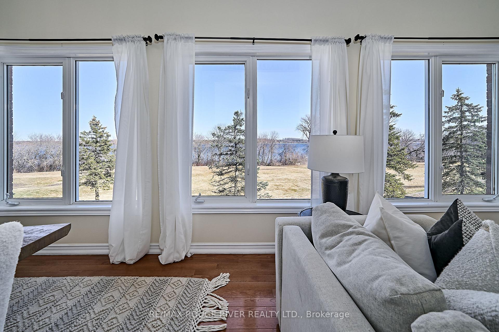 Photo 32 of 203 Waterbury Crescent, Scugog, Port Perry — HOMEH