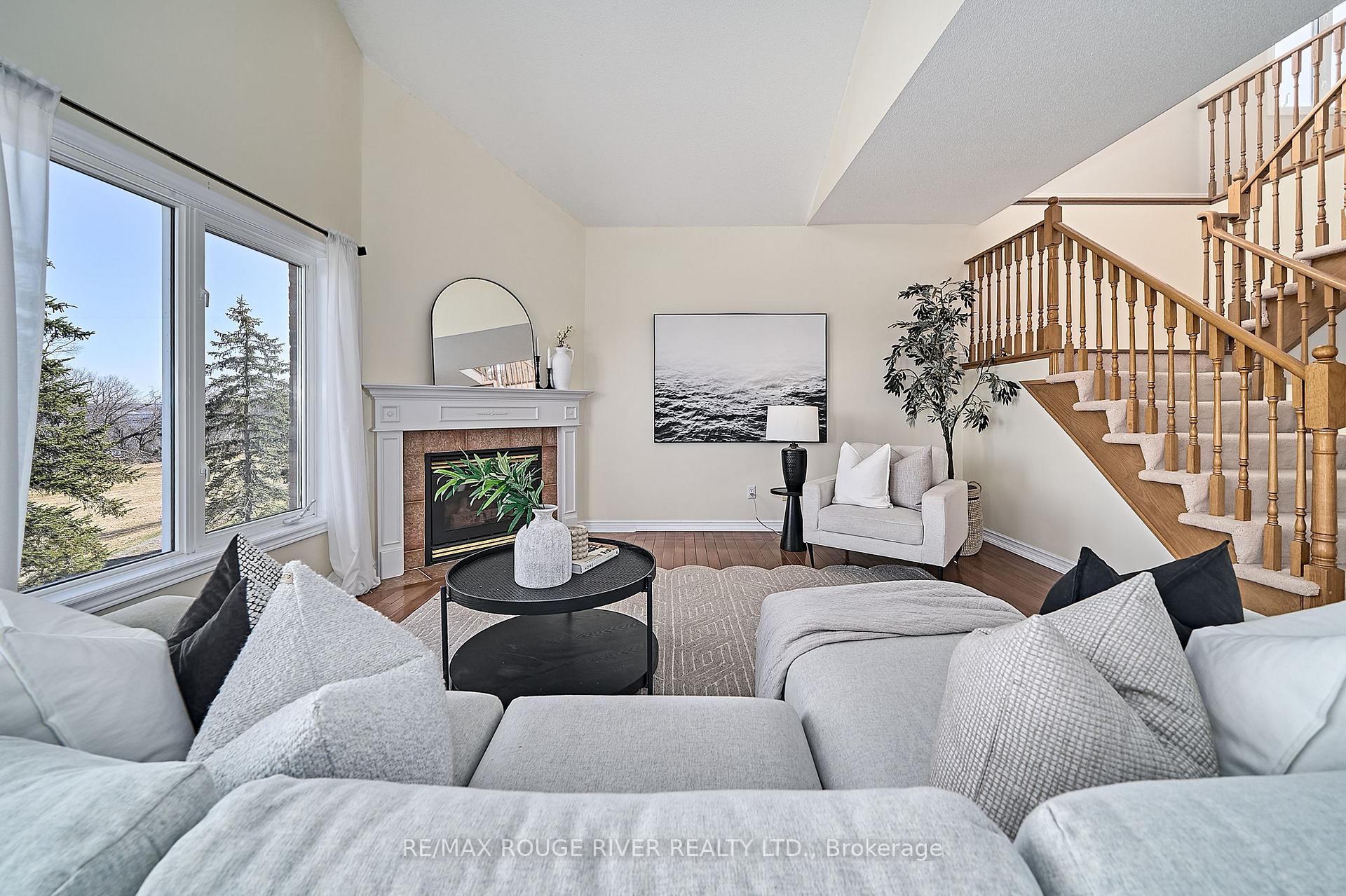 Photo 34 of 203 Waterbury Crescent, Scugog, Port Perry — HOMEH