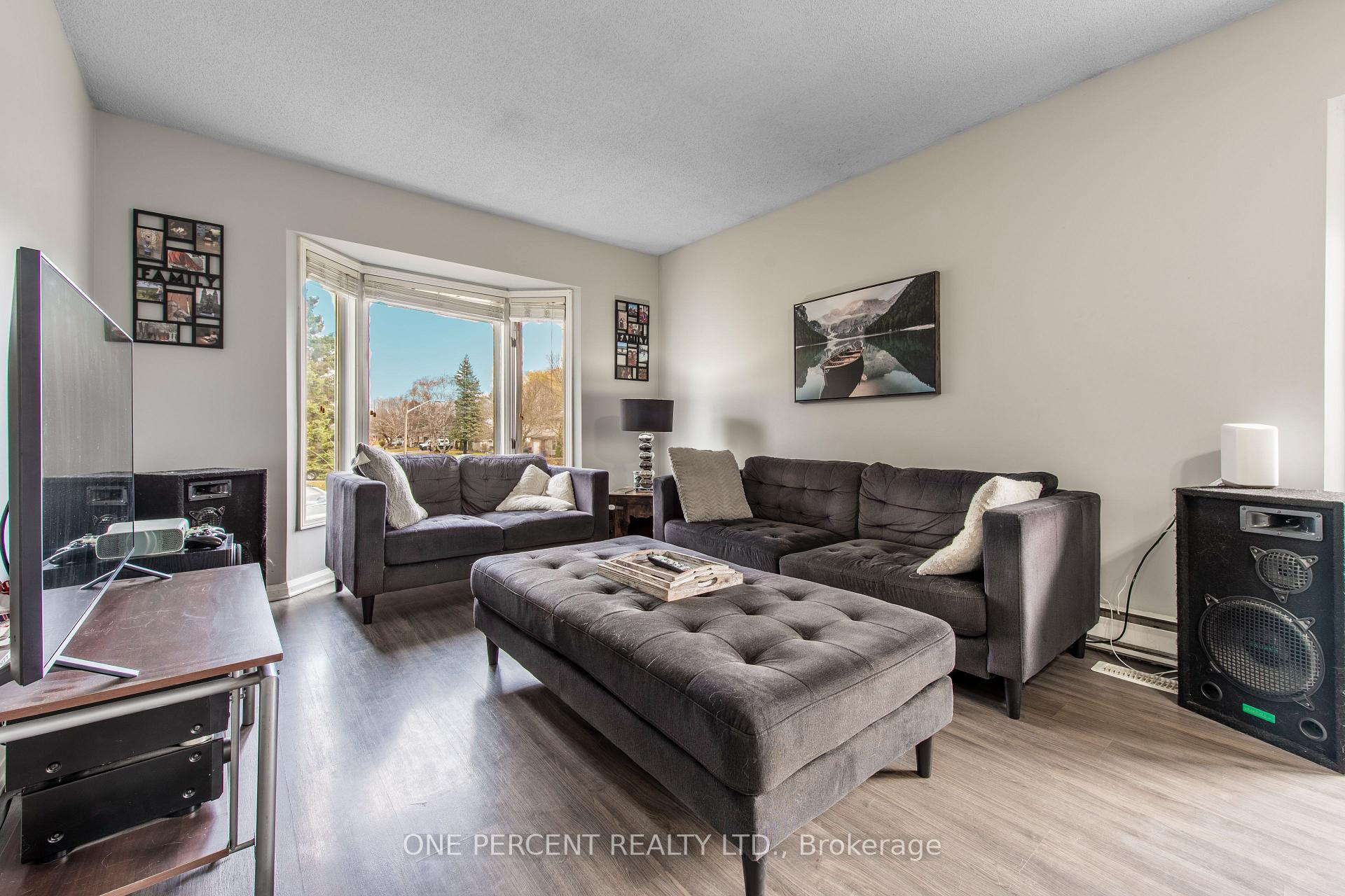 Photo 6 of 342 Shelburne Place, Shelburne — HOMEH