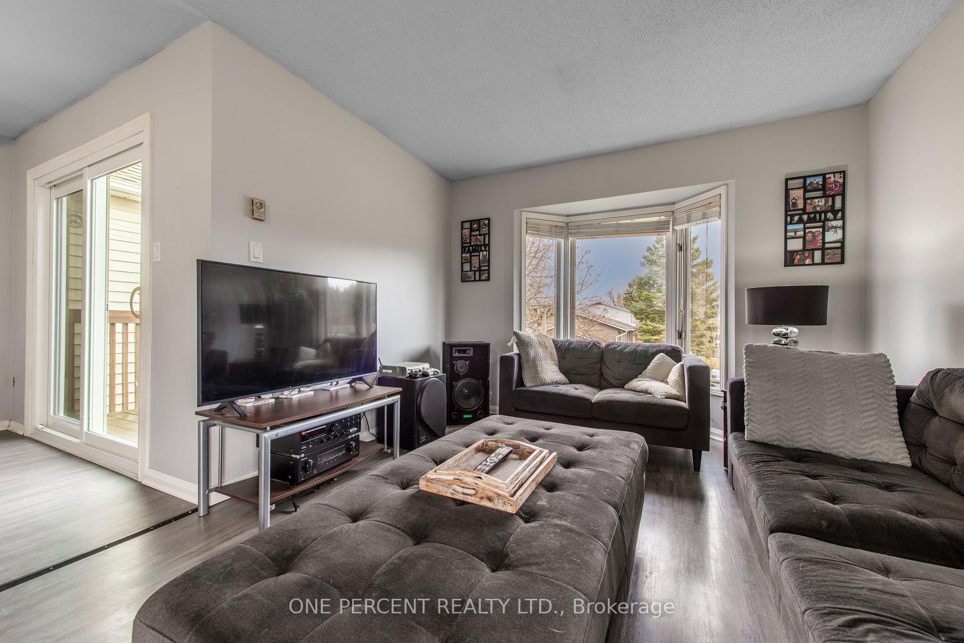 Photo 7 of 342 Shelburne Place, Shelburne — HOMEH