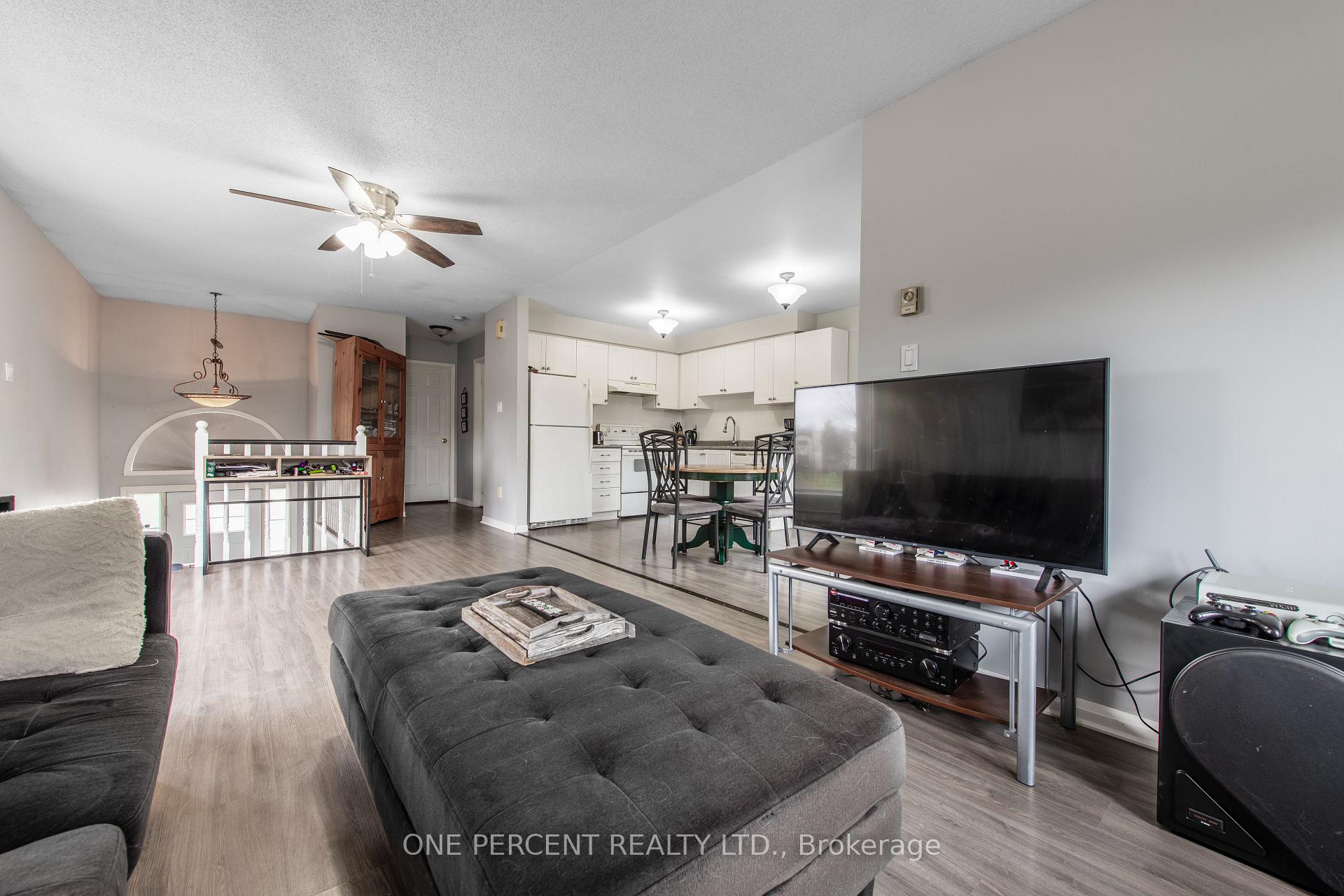Photo 9 of 342 Shelburne Place, Shelburne — HOMEH