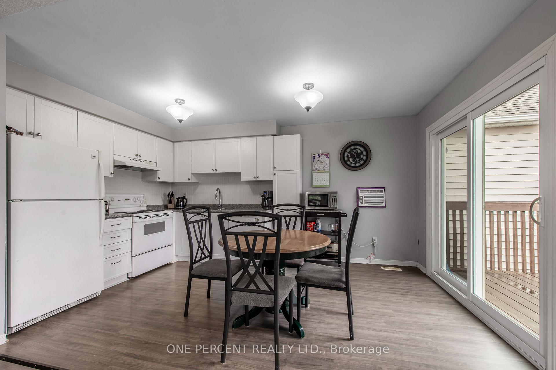 Photo 10 of 342 Shelburne Place, Shelburne — HOMEH