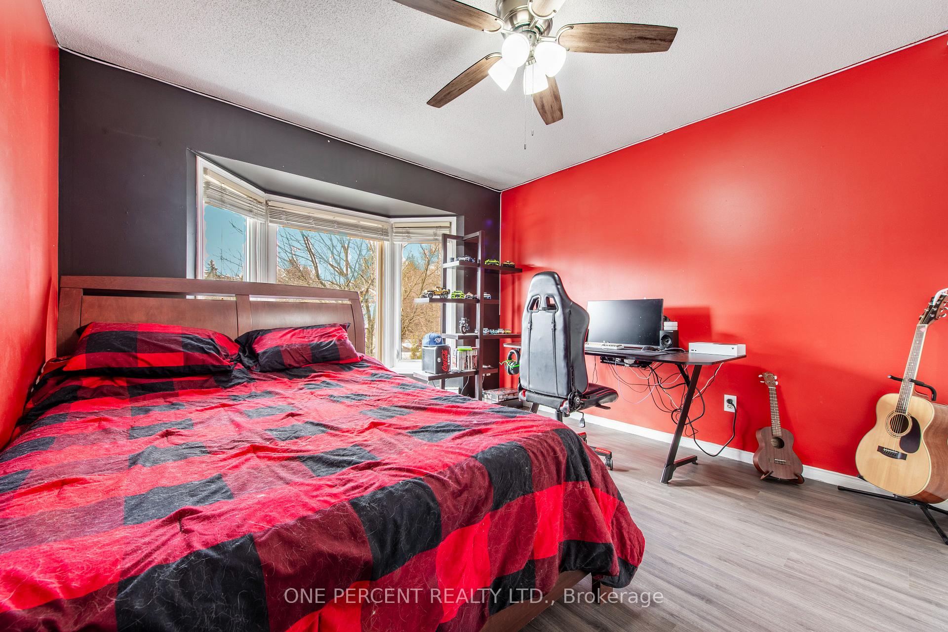 Photo 16 of 342 Shelburne Place, Shelburne — HOMEH