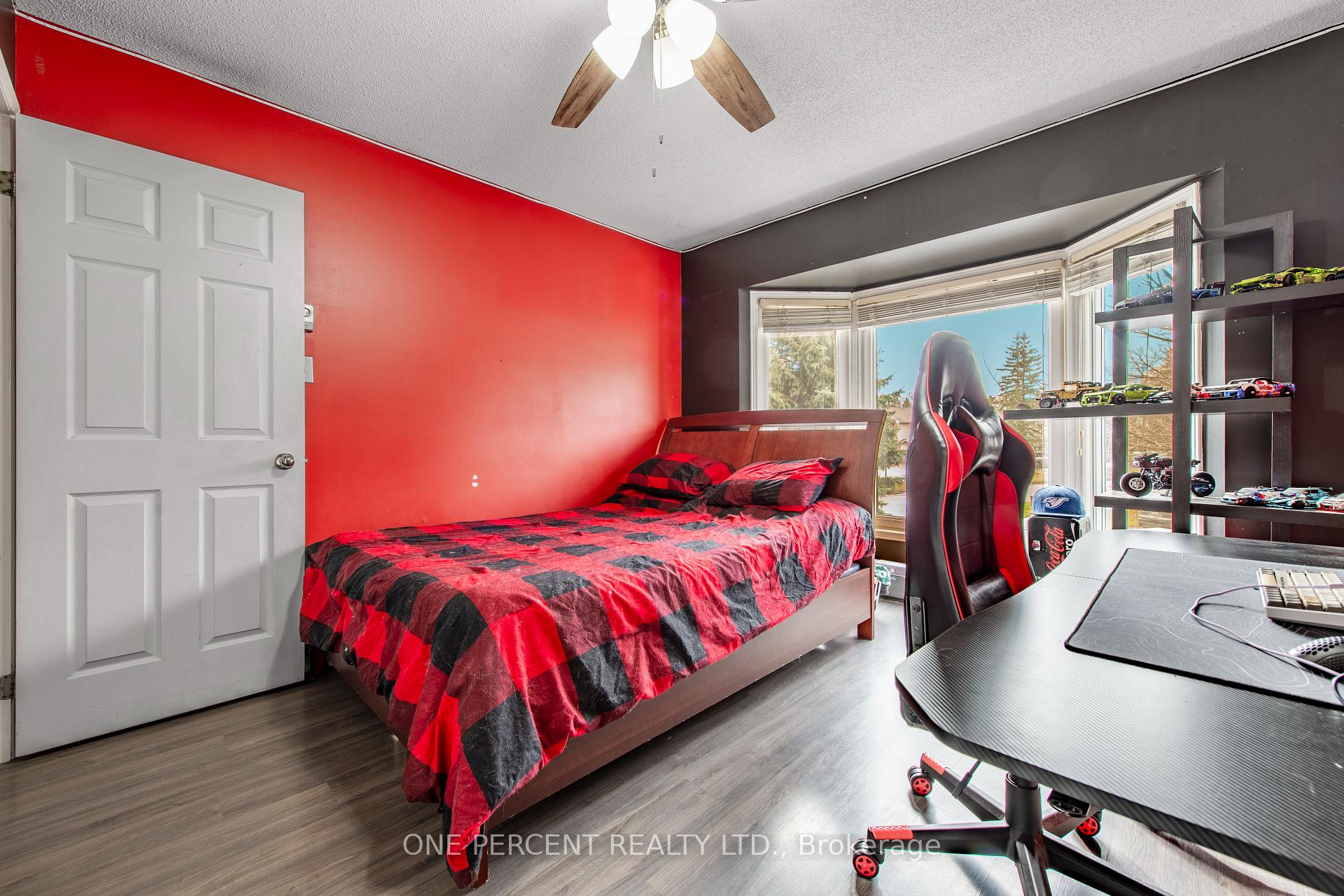 Photo 17 of 342 Shelburne Place, Shelburne — HOMEH