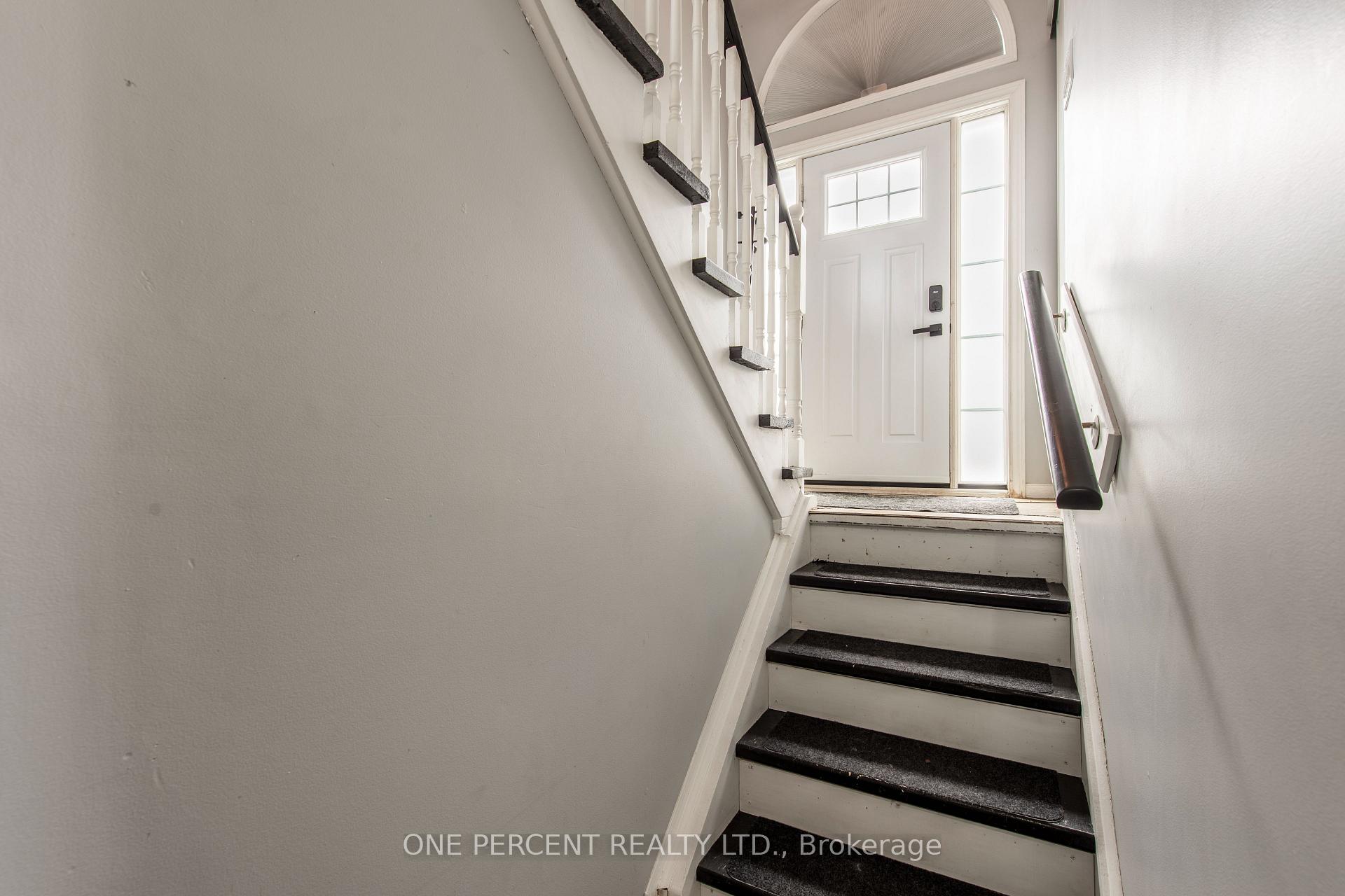 Photo 21 of 342 Shelburne Place, Shelburne — HOMEH