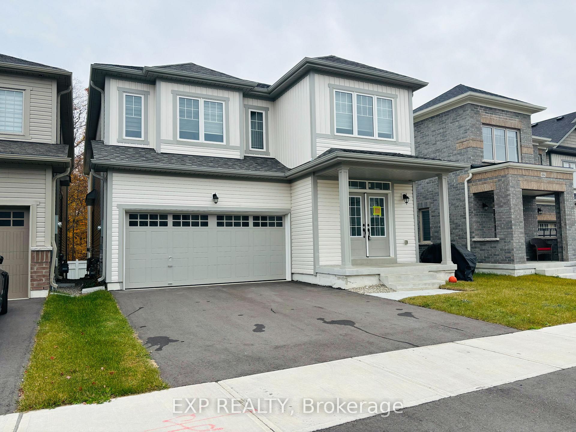 Front of 488 Black Cherry Crescent