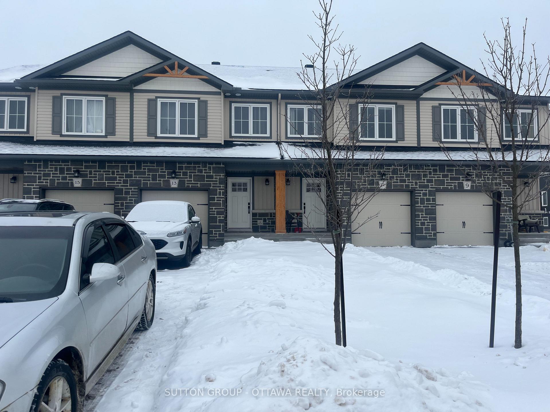 Front of 13 Whitcomb Crescent