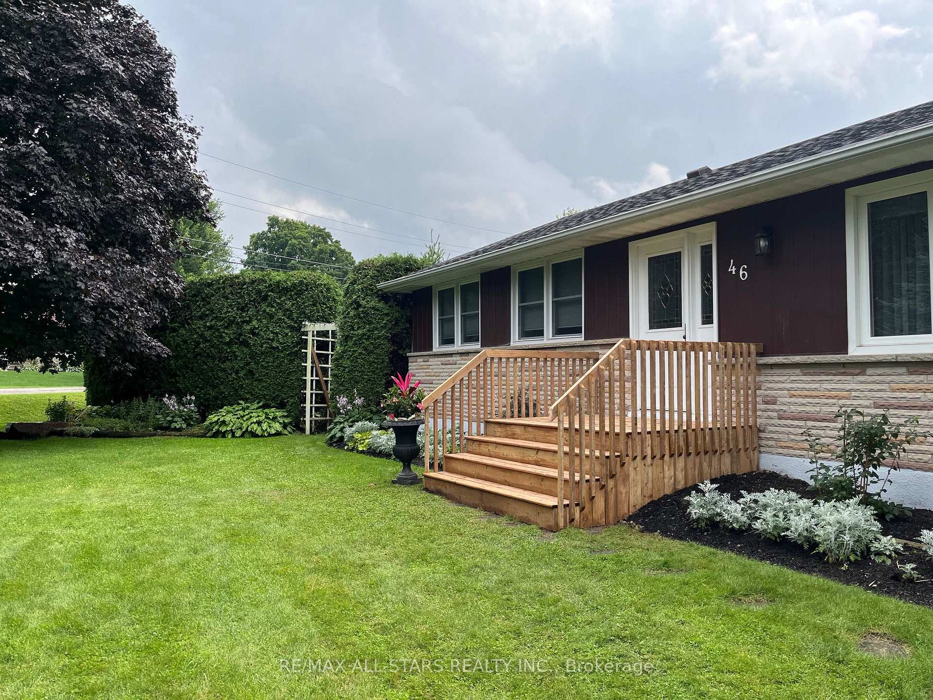 Photo 1 of 46 Allan Street, Scugog, Port Perry — HOMEH