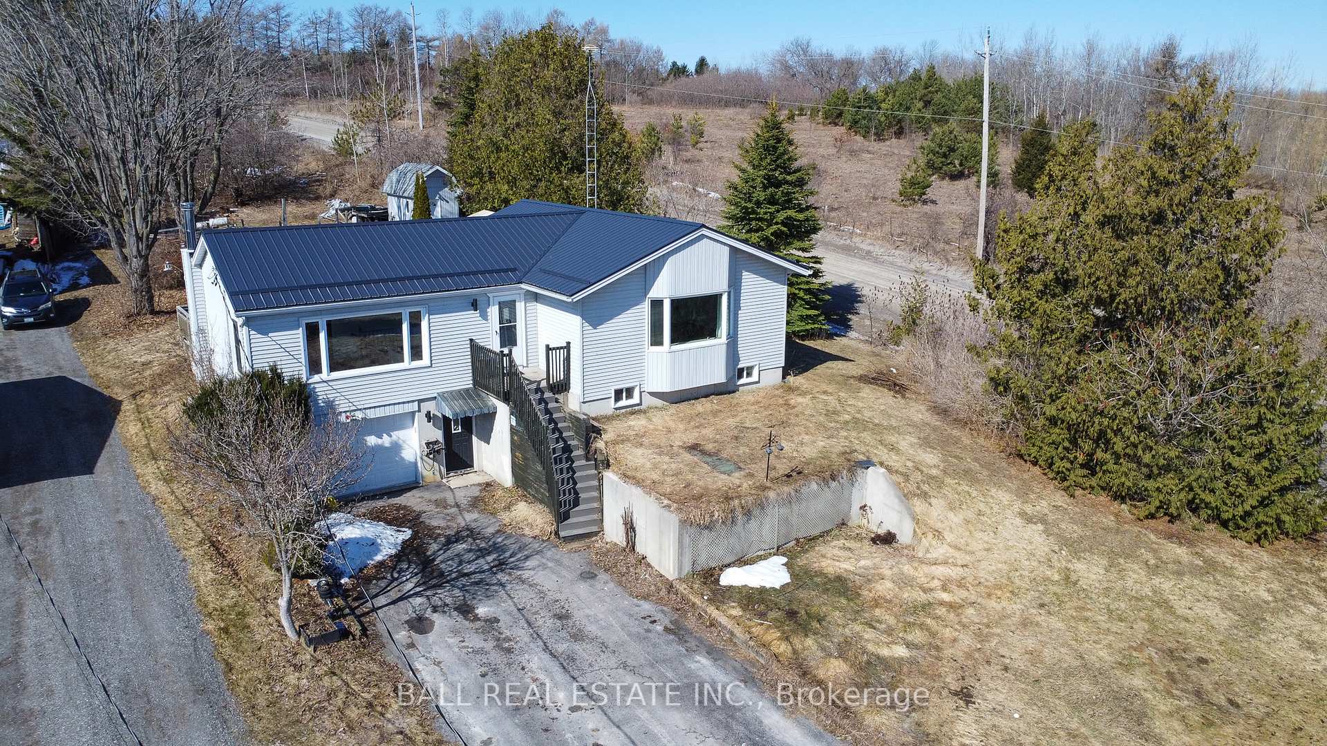 Photo 1 of 250 Carnegie Beach Road, Scugog, Rural Scugog — HOMEH