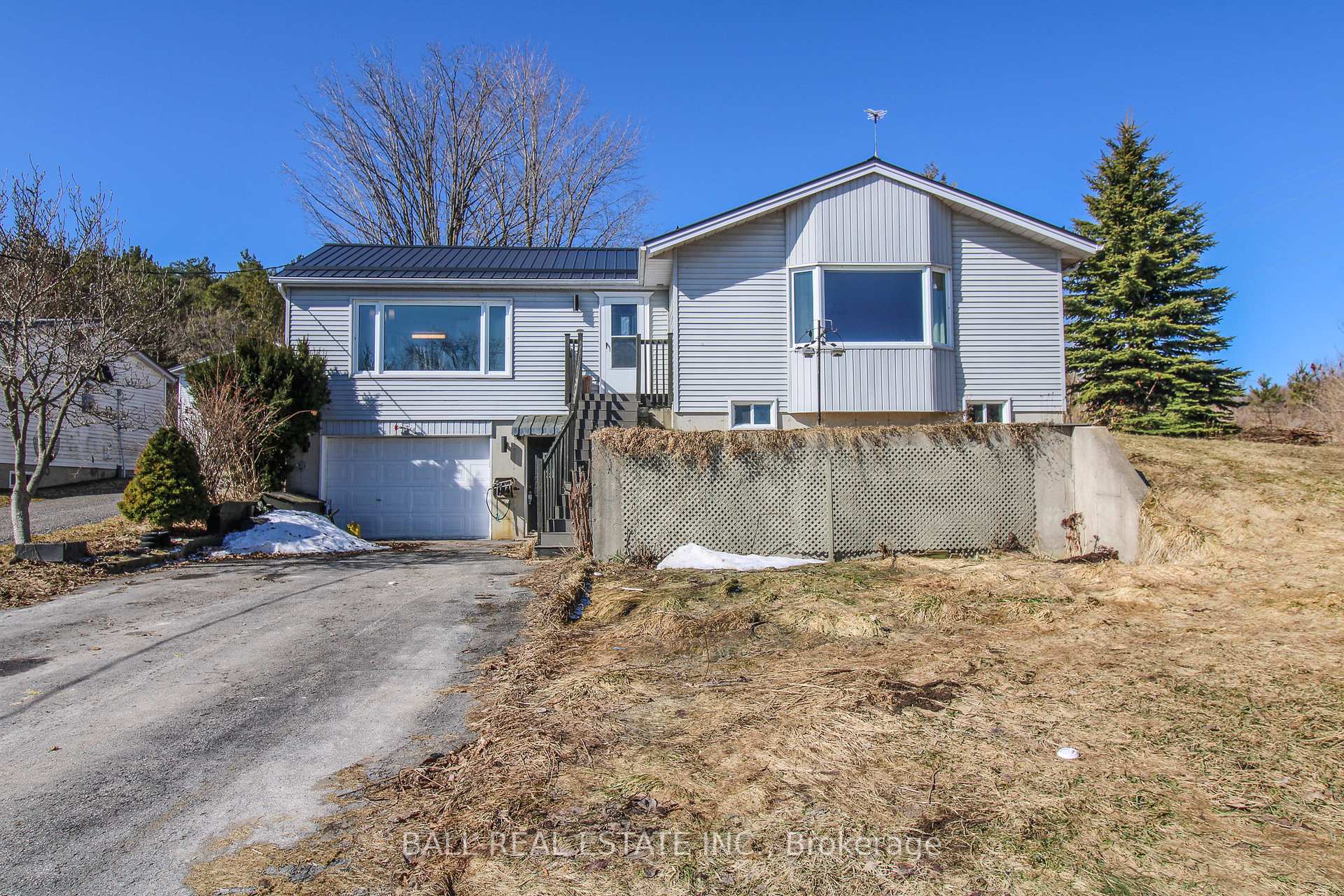 Photo 14 of 250 Carnegie Beach Road, Scugog, Rural Scugog — HOMEH