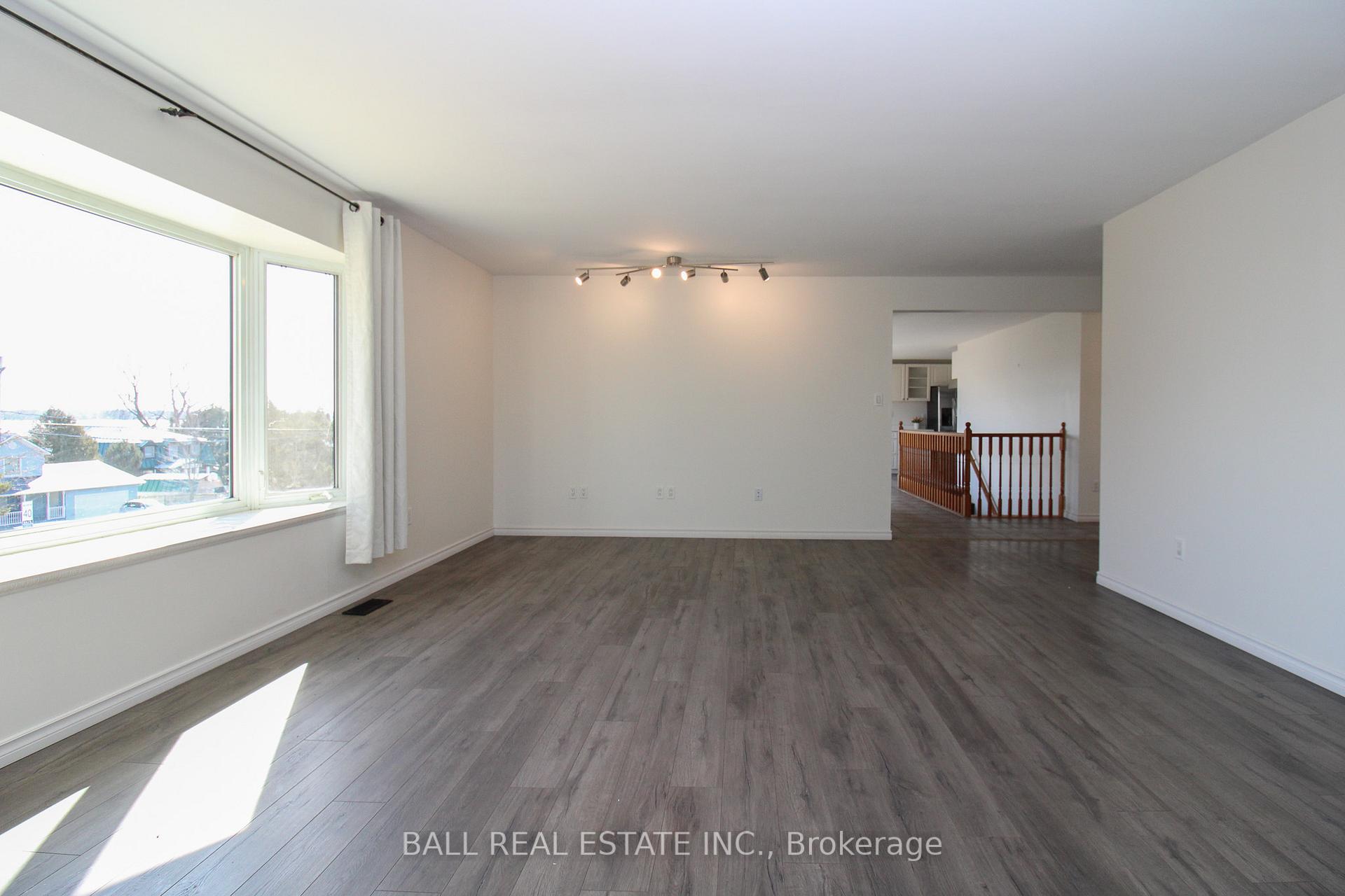 Photo 24 of 250 Carnegie Beach Road, Scugog, Rural Scugog — HOMEH