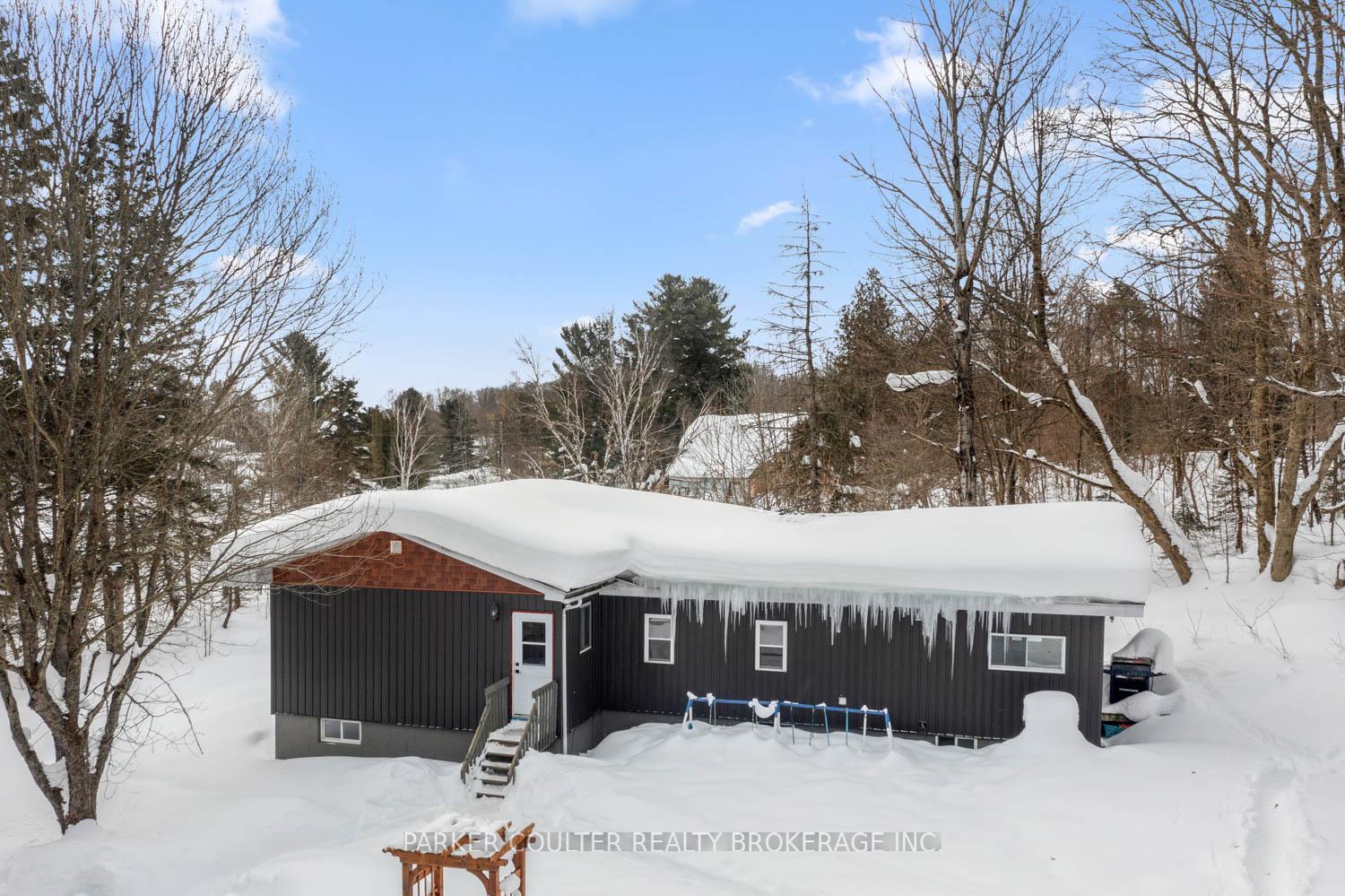 Front of 211 Horseshoe Lake Road