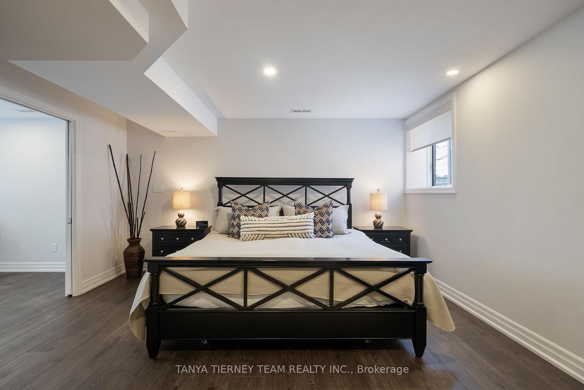 Photo 31 of 52 Perryview Drive, Scugog, Port Perry — HOMEH