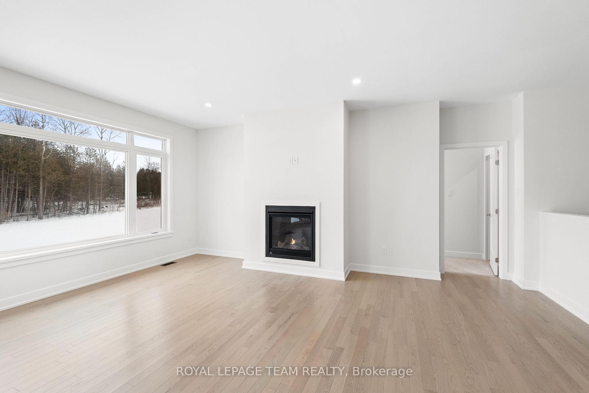 Photo 21 of 285 Wood Avenue, Smiths Falls — HOMEH