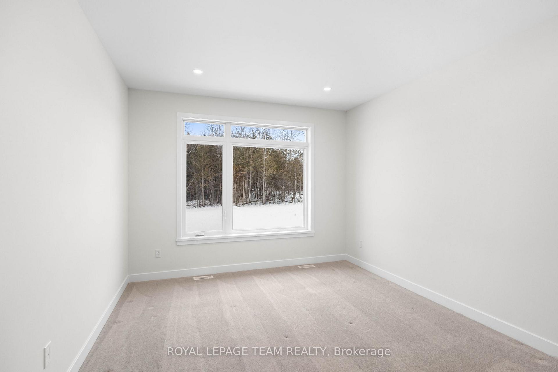 Photo 24 of 285 Wood Avenue, Smiths Falls — HOMEH