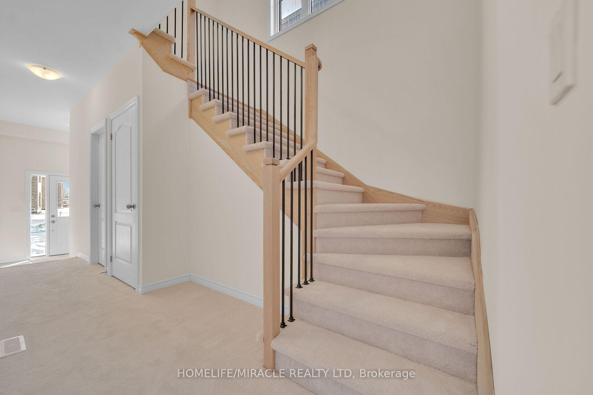 Photo 4 of 33 Raines Road, Scugog, Port Perry — HOMEH