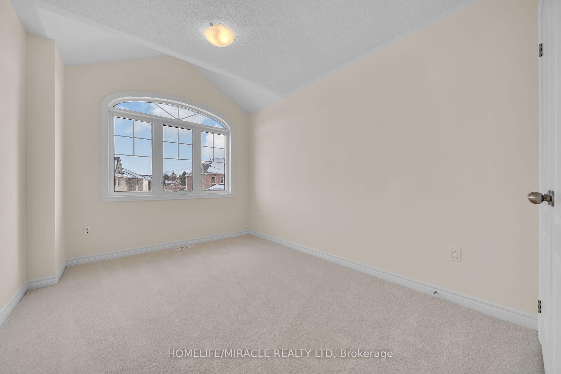 Photo 14 of 33 Raines Road, Scugog, Port Perry — HOMEH