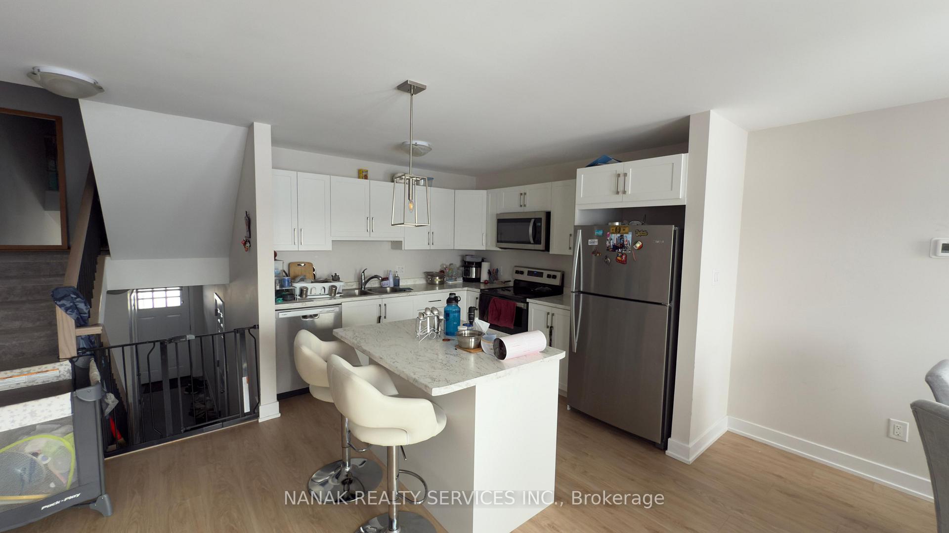 Photo 7 of 84 Staples Boulevard, Smiths Falls — HOMEH