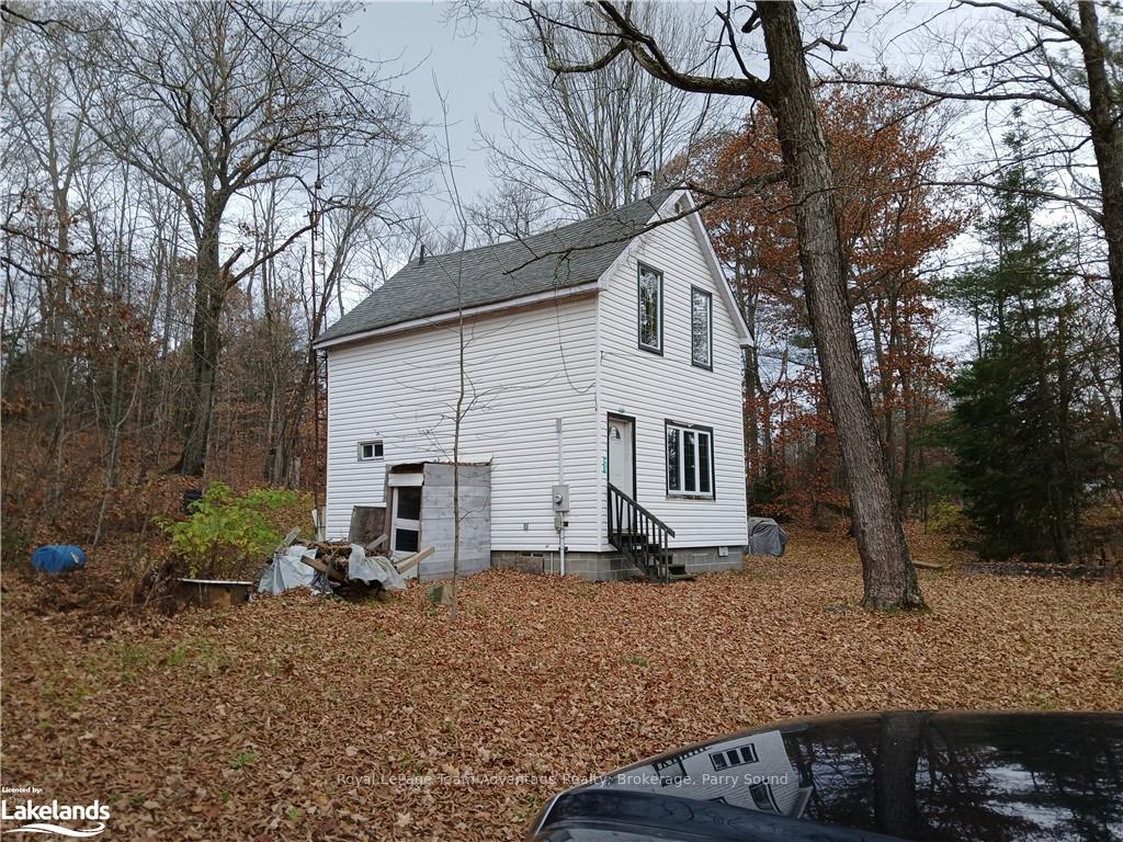 Front of 109 Blackstone Crane Lake Road