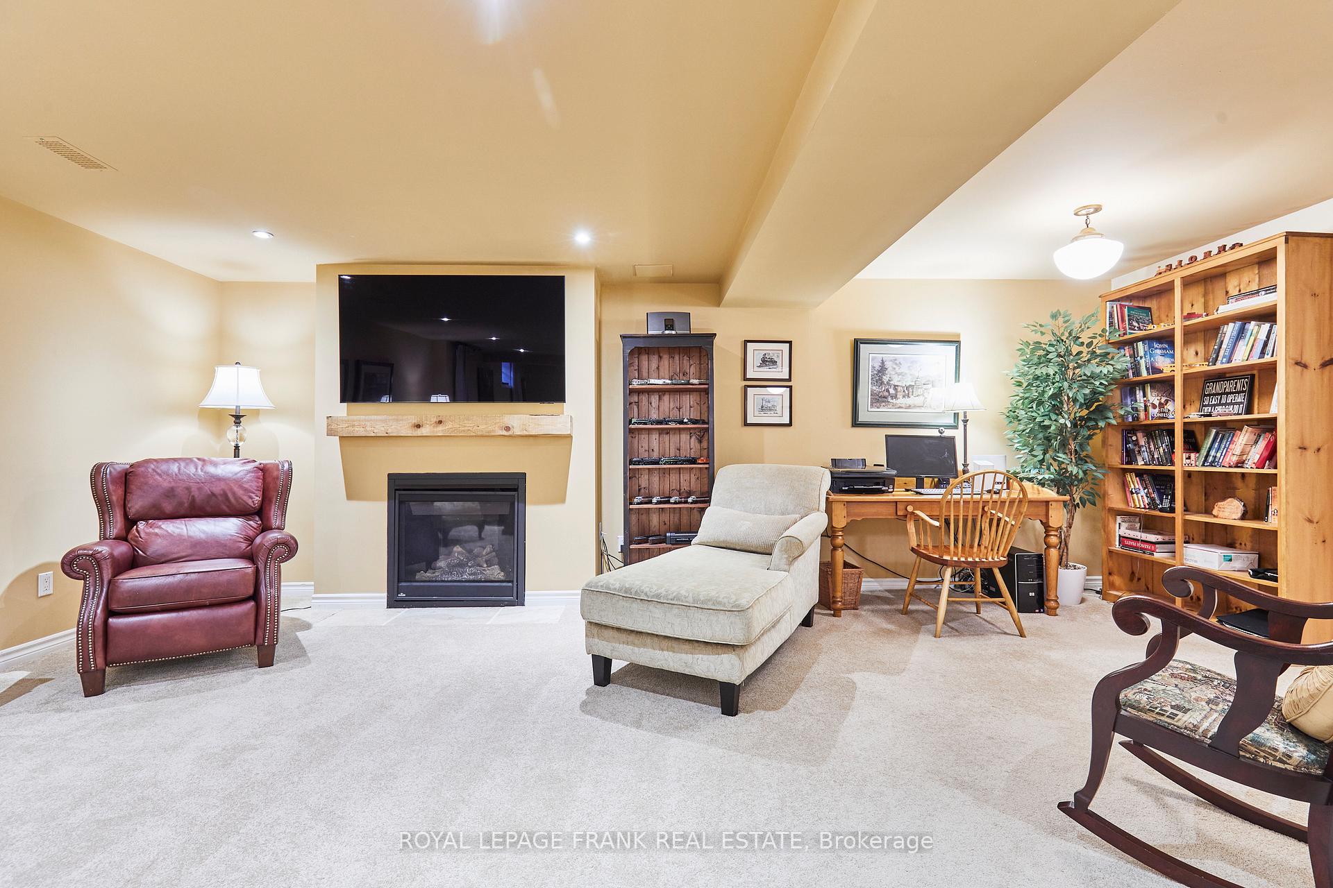 Photo 35 of 78 Country Estates Drive, Scugog, Port Perry — HOMEH