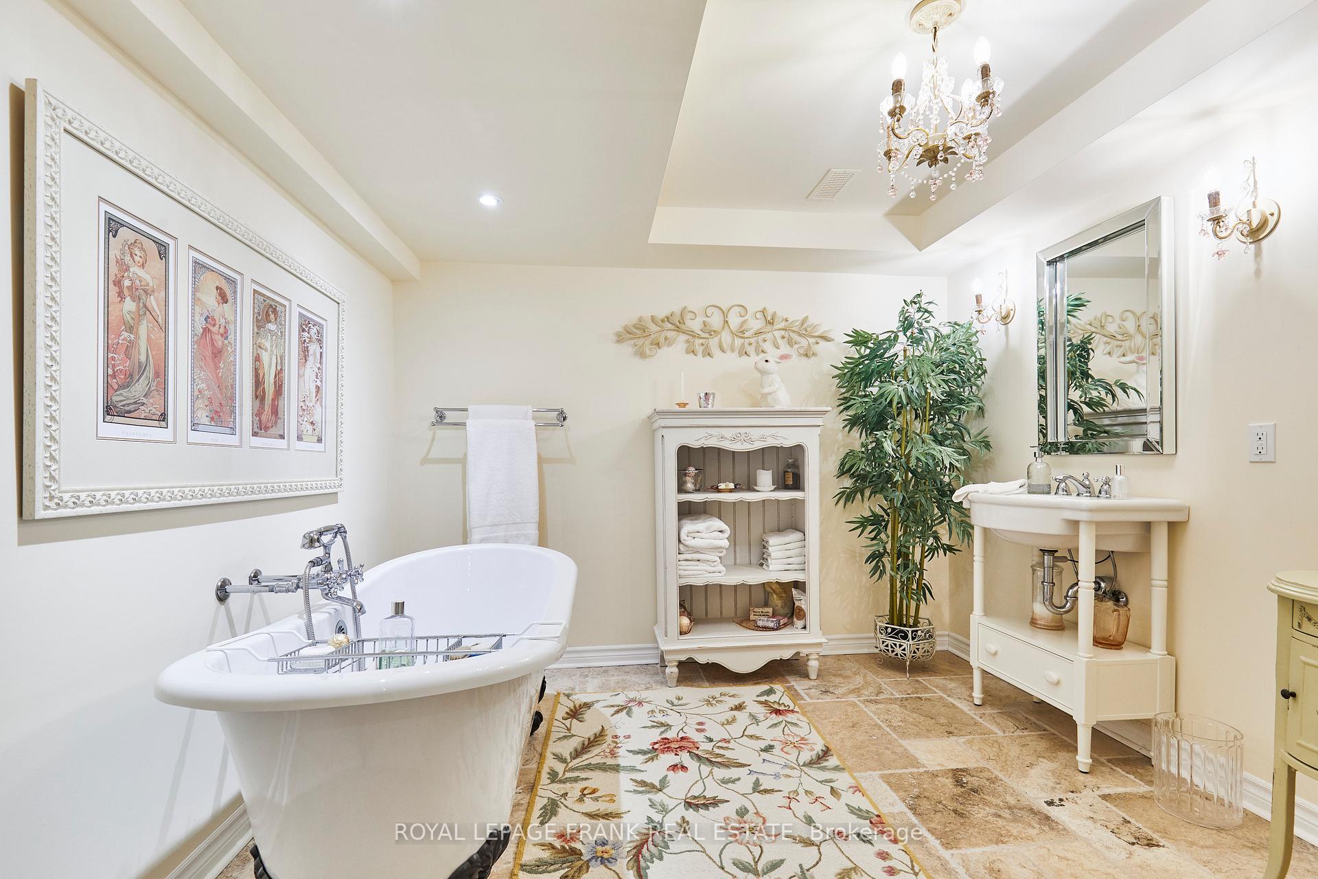 Photo 36 of 78 Country Estates Drive, Scugog, Port Perry — HOMEH