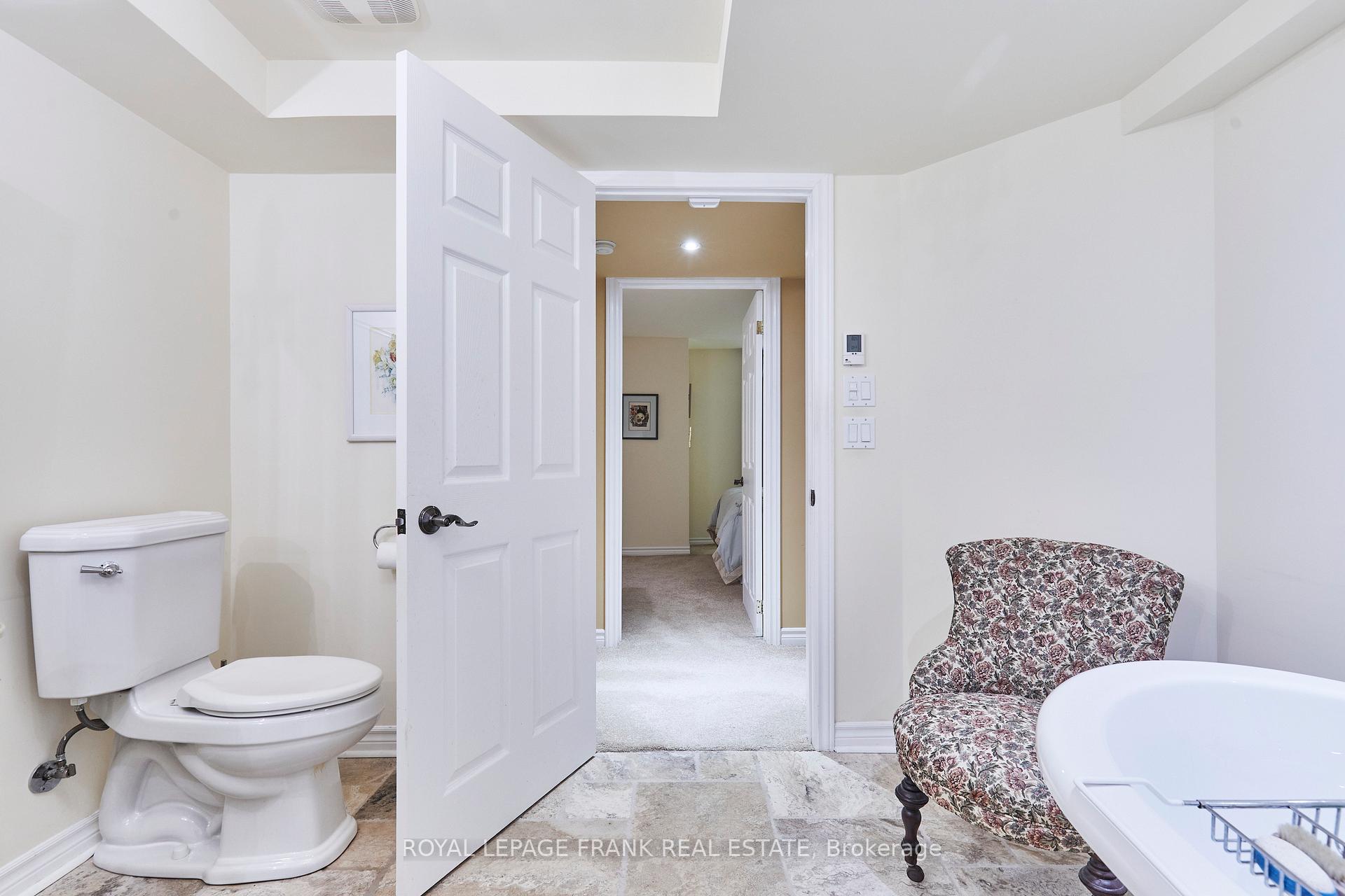 Photo 37 of 78 Country Estates Drive, Scugog, Port Perry — HOMEH