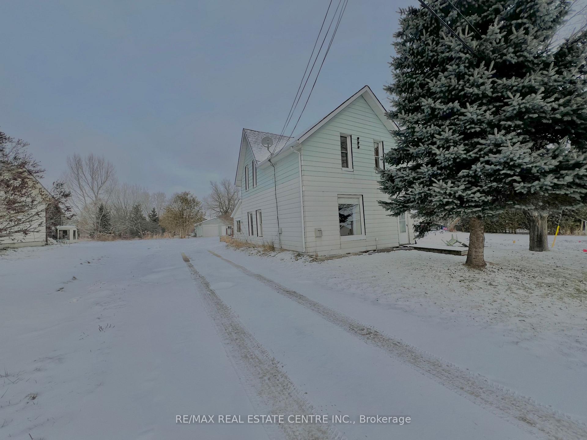 Photo 2 of 430 Main Street W, Shelburne — HOMEH