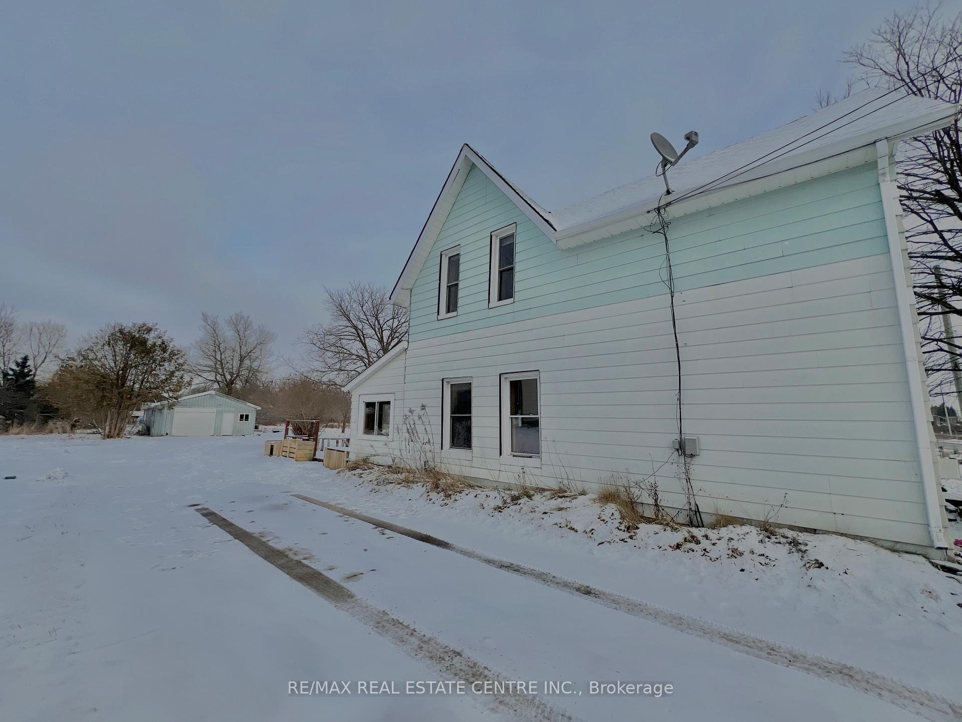 Photo 4 of 430 Main Street W, Shelburne — HOMEH