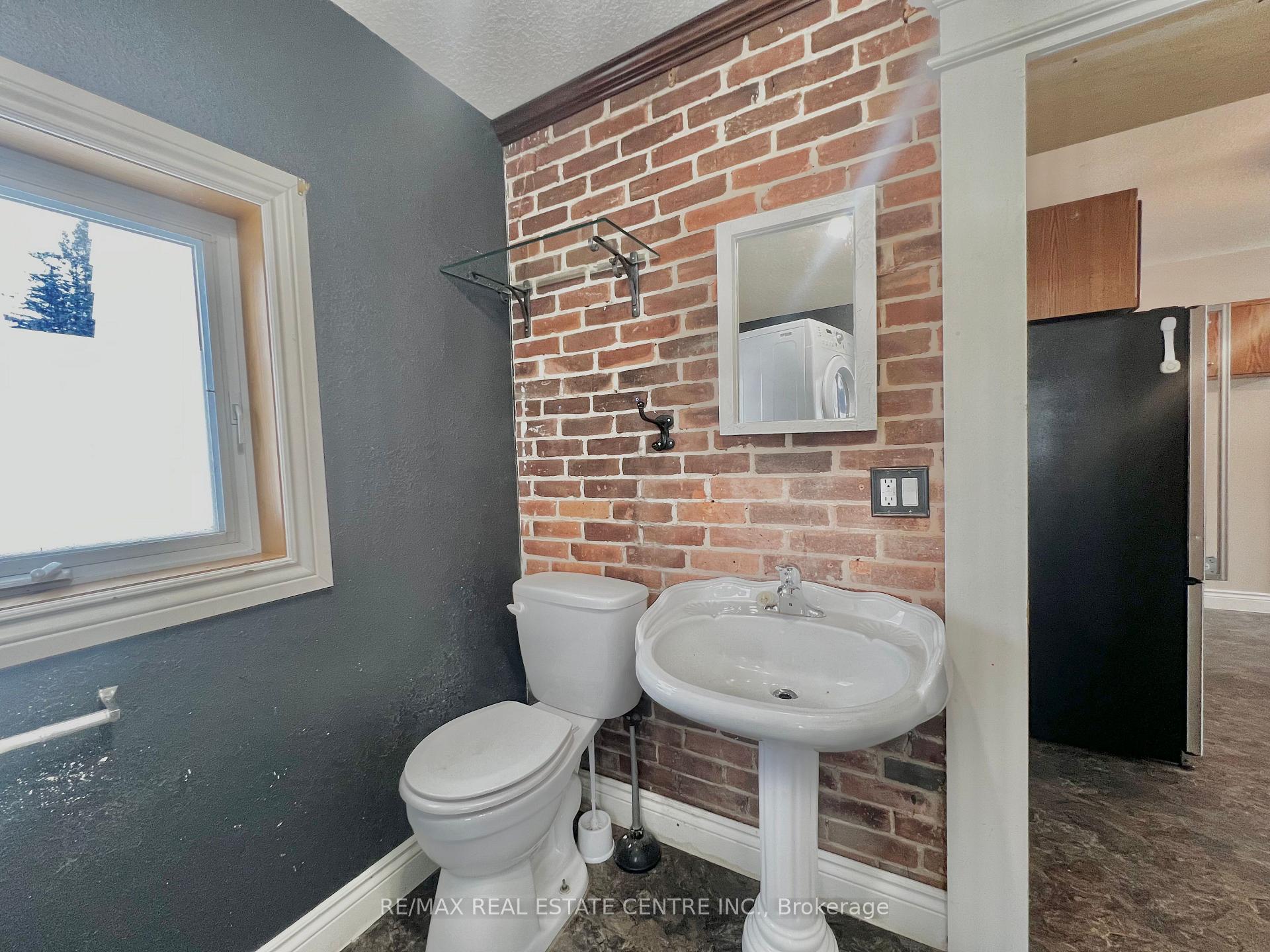 Photo 12 of 430 Main Street W, Shelburne — HOMEH