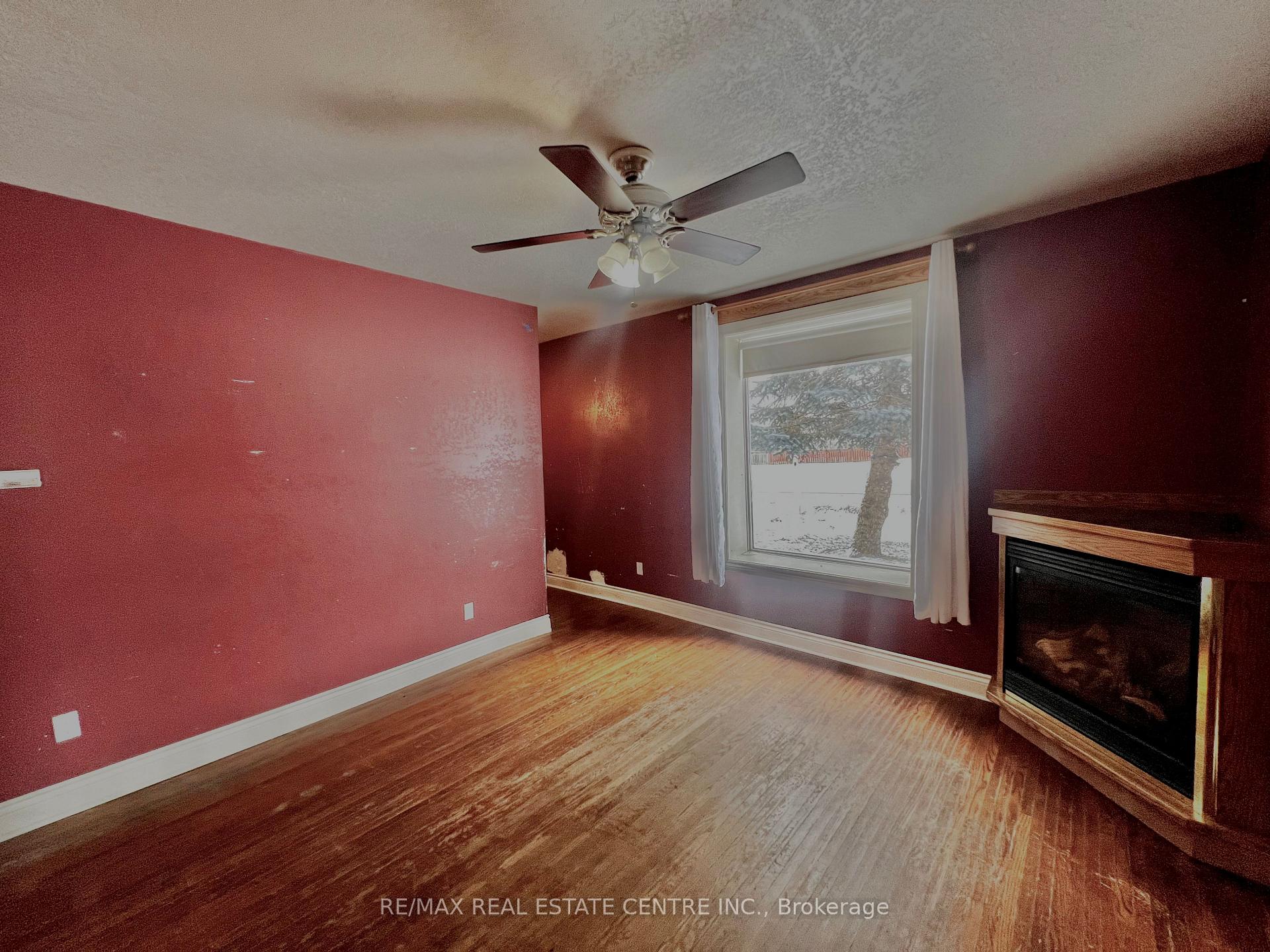 Photo 19 of 430 Main Street W, Shelburne — HOMEH