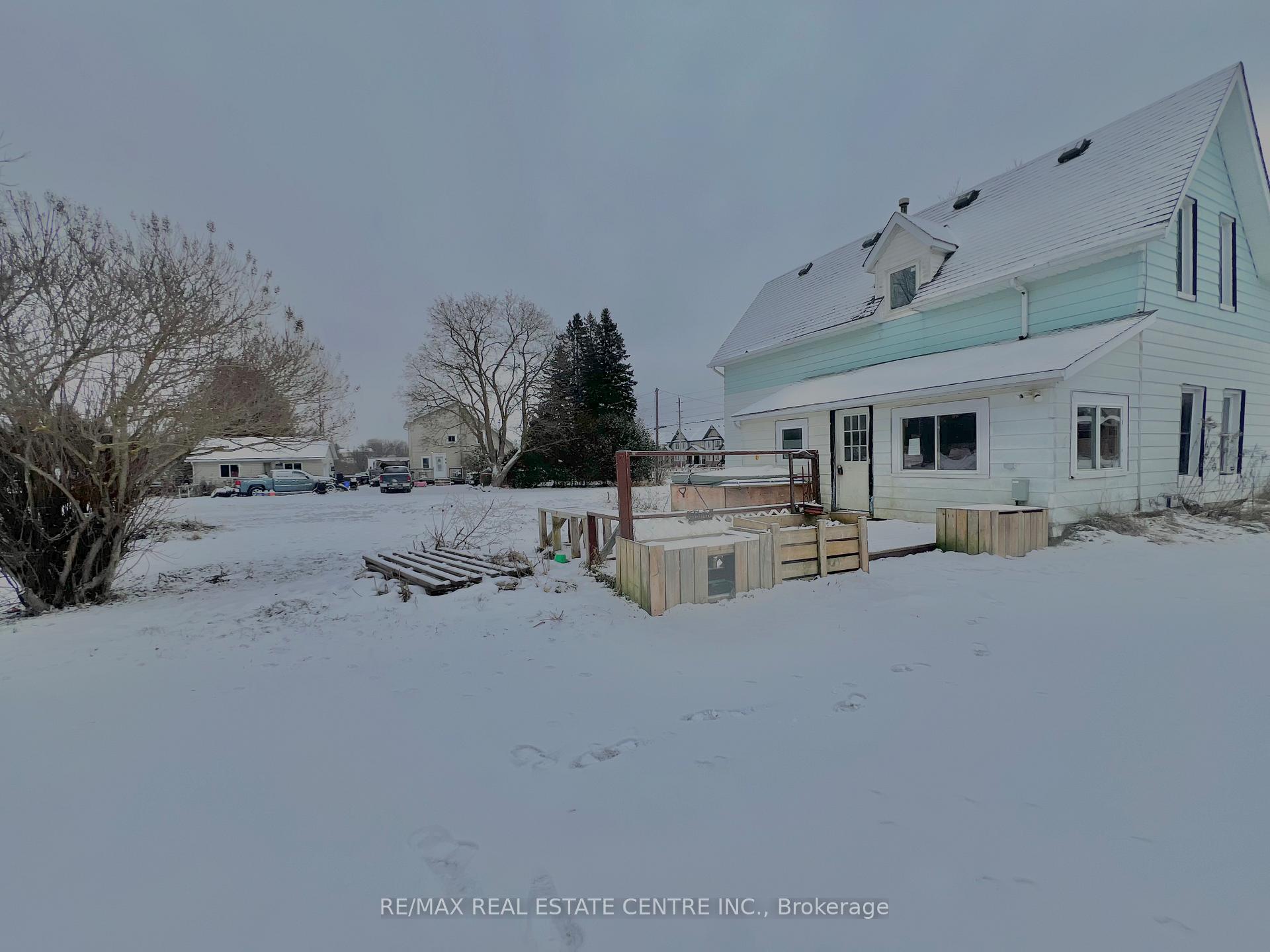 Photo 35 of 430 Main Street W, Shelburne — HOMEH