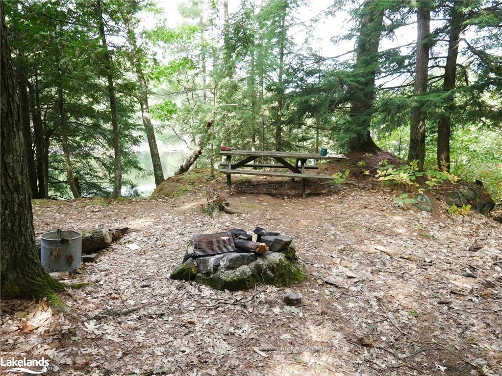 Photo 9 of 773 Mccoy Lake, Seguin — HOMEH