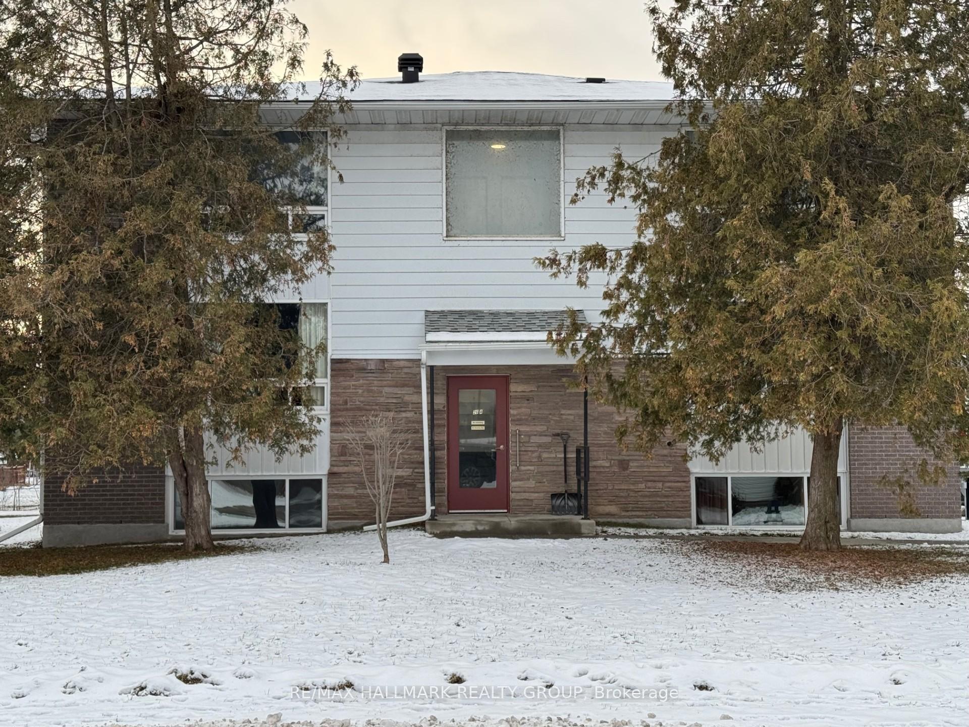 Photo 1 of Unit 2, 26 Bourke Street, Smiths Falls — HOMEH