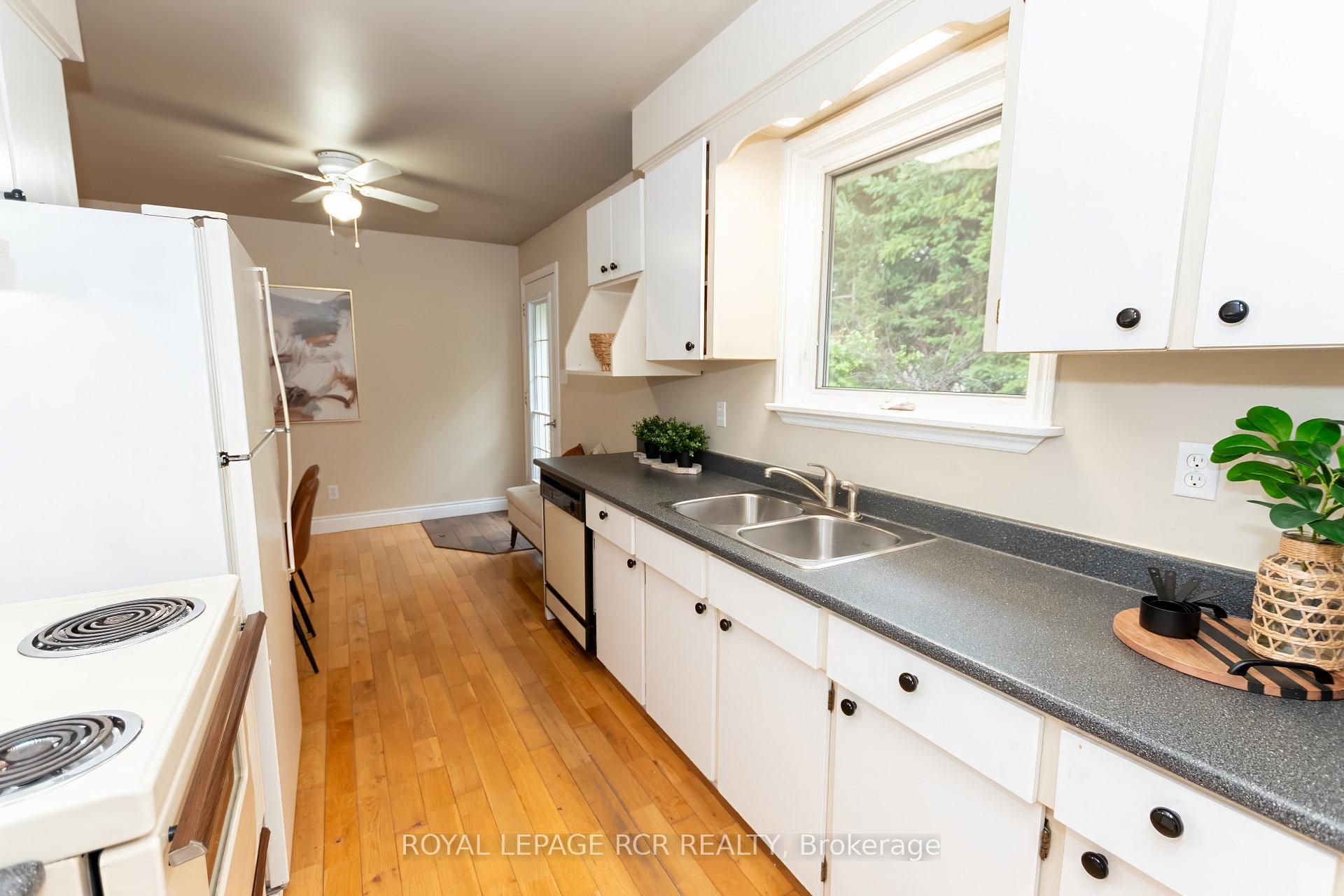 Photo 8 of 223 Simon Street, Shelburne — HOMEH