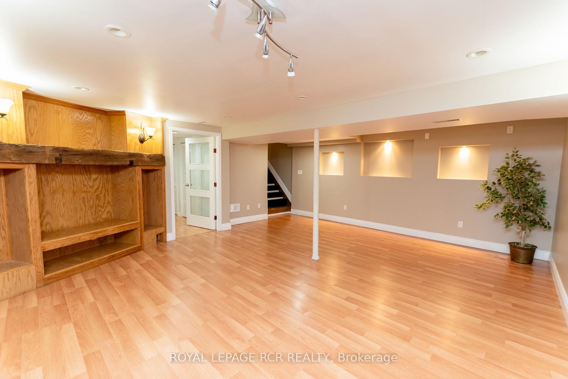Photo 12 of 223 Simon Street, Shelburne — HOMEH