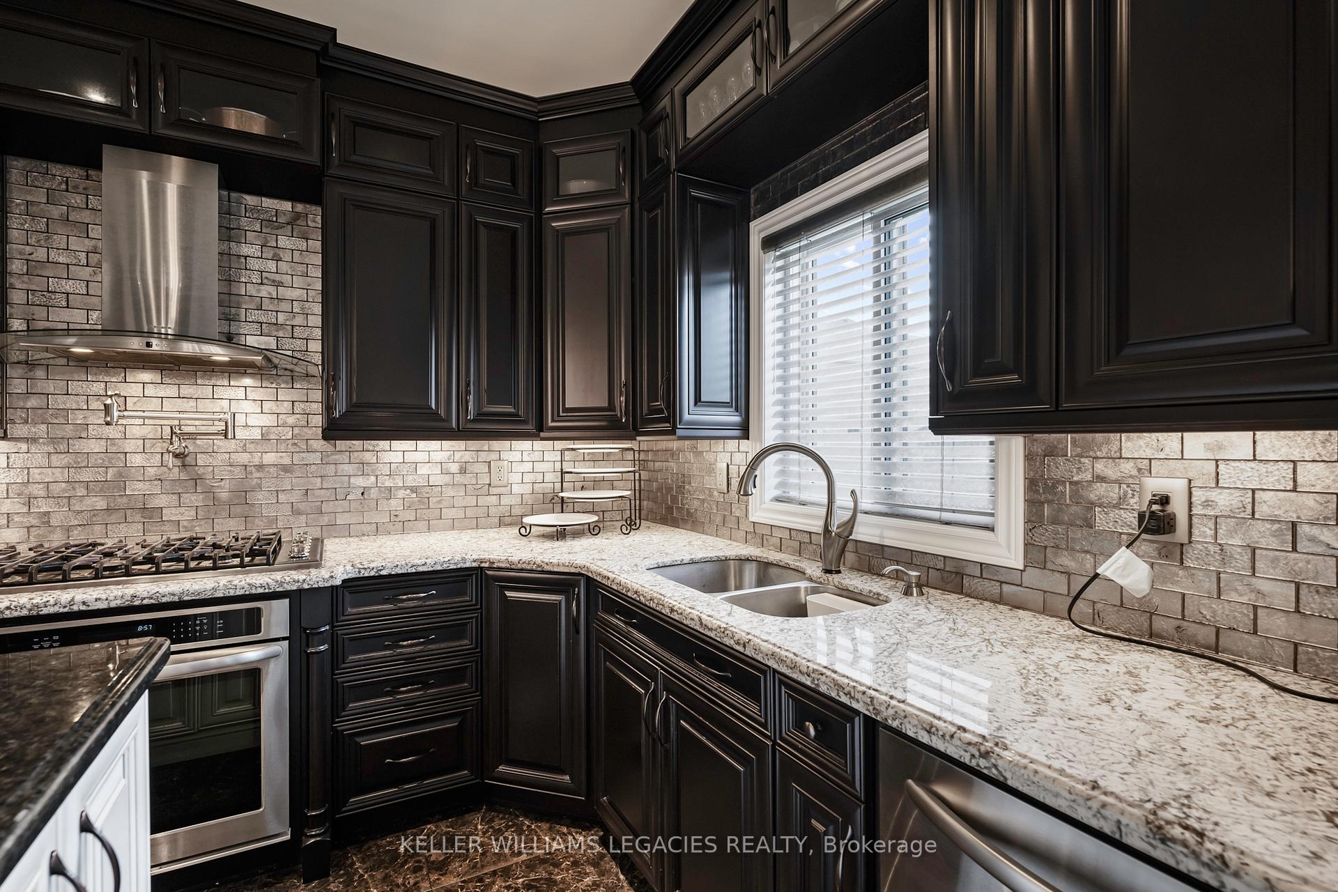 Photo 15 of 865 O'Reilly Crescent, Shelburne — HOMEH