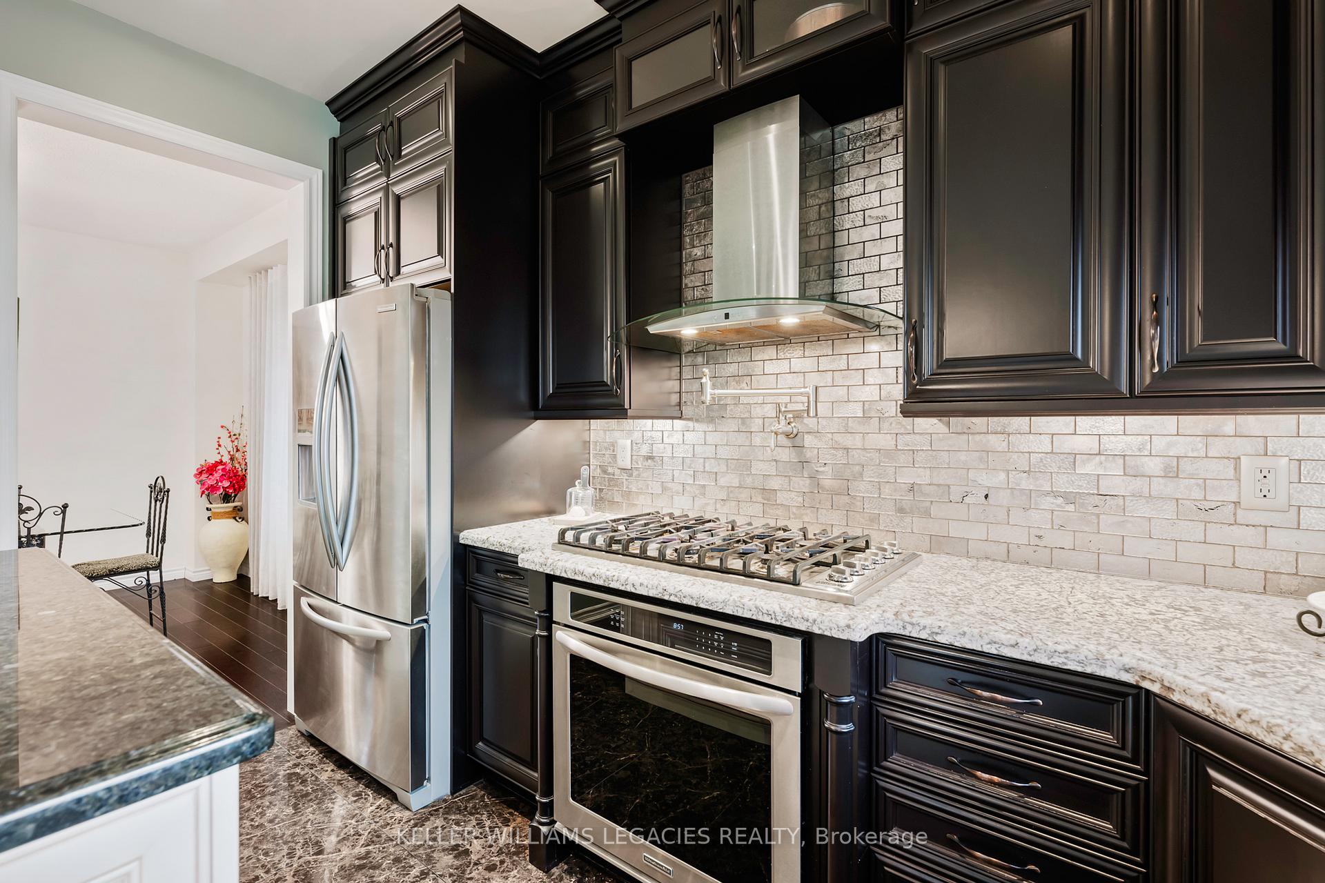 Photo 16 of 865 O'Reilly Crescent, Shelburne — HOMEH