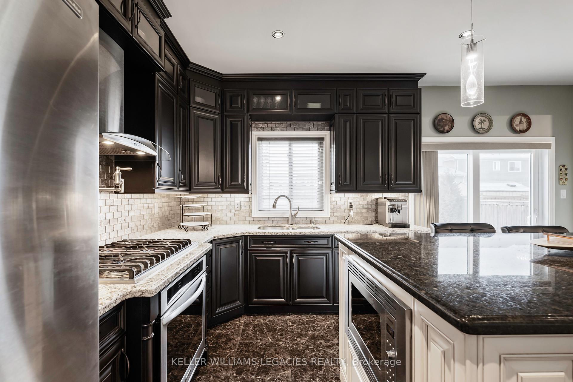 Photo 17 of 865 O'Reilly Crescent, Shelburne — HOMEH
