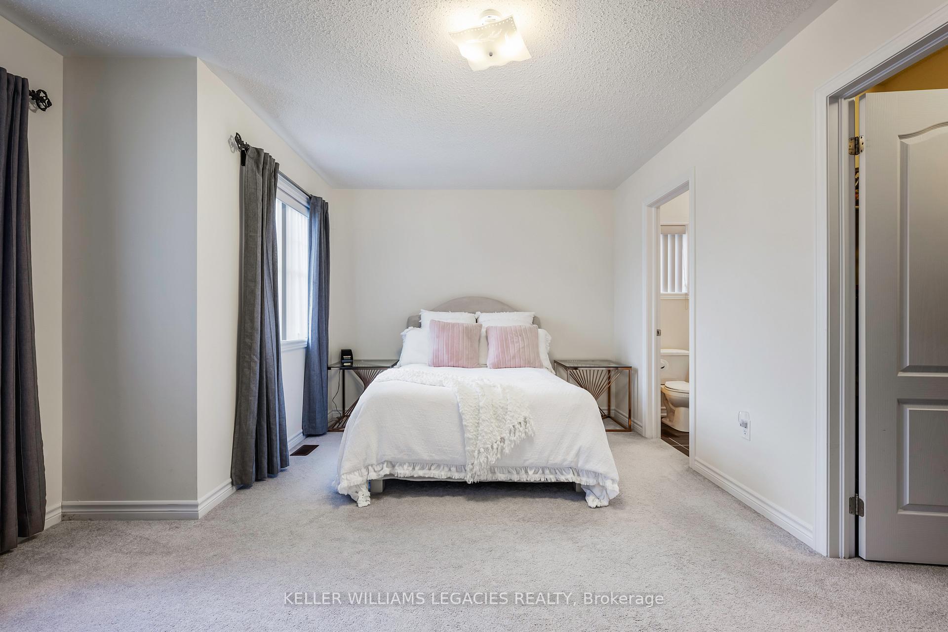 Photo 19 of 865 O'Reilly Crescent, Shelburne — HOMEH