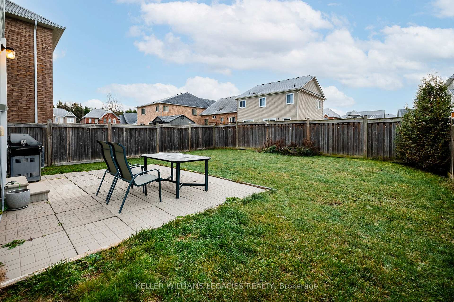 Photo 34 of 865 O'Reilly Crescent, Shelburne — HOMEH