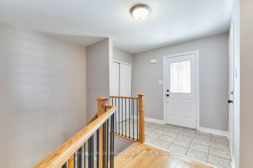 Photo 3 of 39 Steinway Drive, Scugog, Port Perry — HOMEH