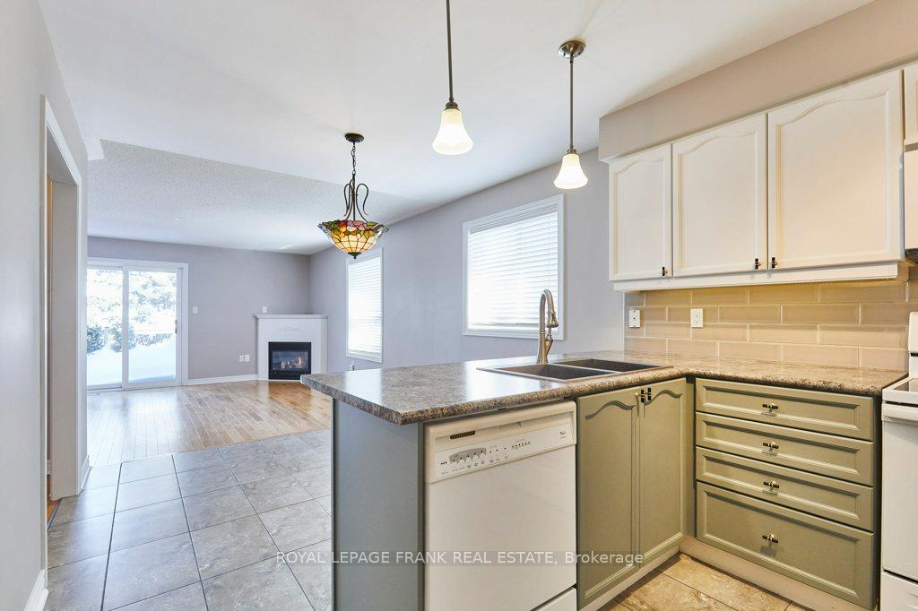 Photo 9 of 39 Steinway Drive, Scugog, Port Perry — HOMEH