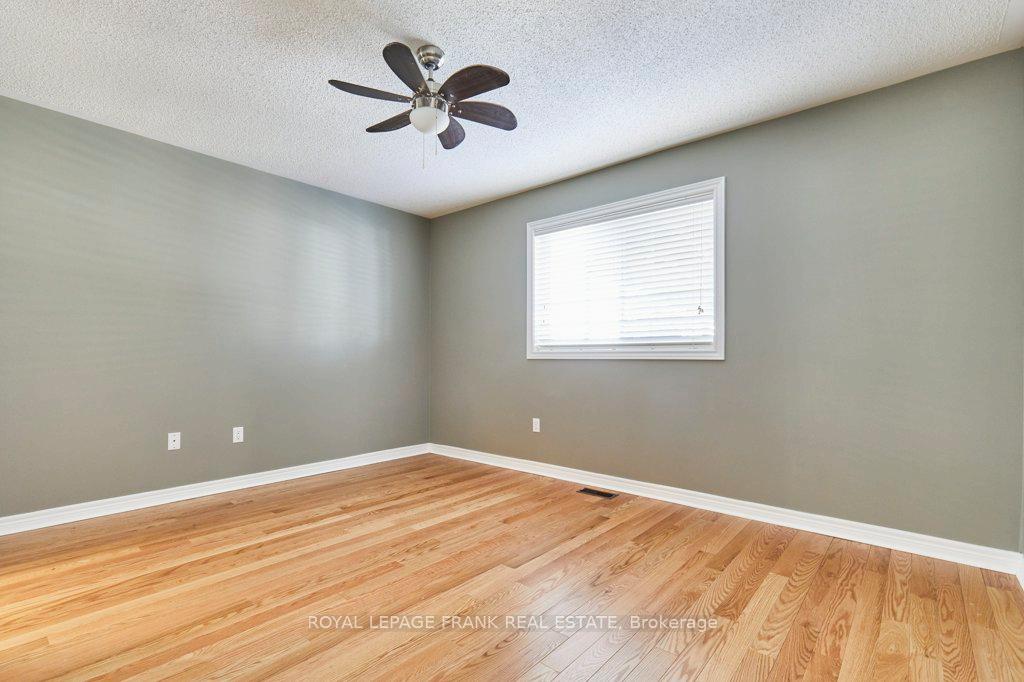 Photo 13 of 39 Steinway Drive, Scugog, Port Perry — HOMEH