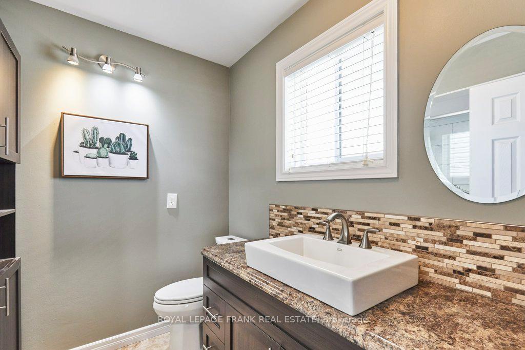 Photo 16 of 39 Steinway Drive, Scugog, Port Perry — HOMEH