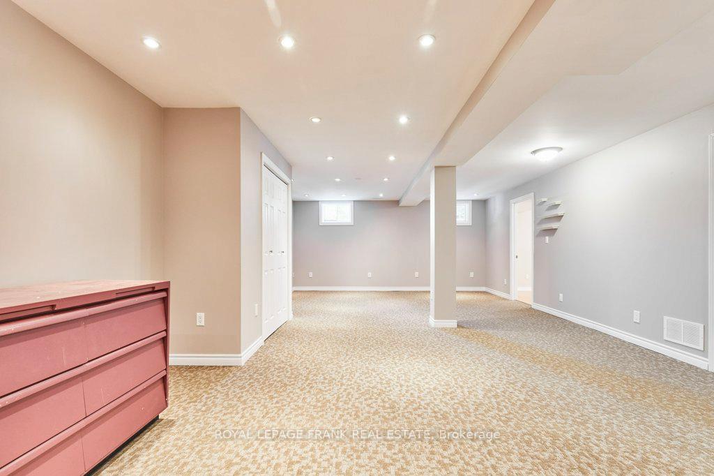 Photo 22 of 39 Steinway Drive, Scugog, Port Perry — HOMEH