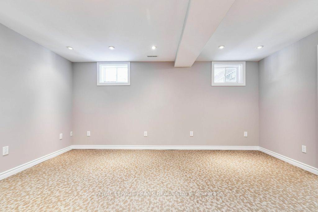Photo 23 of 39 Steinway Drive, Scugog, Port Perry — HOMEH