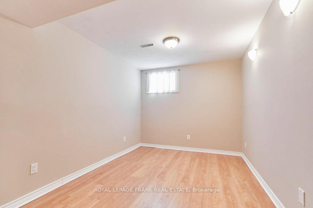 Photo 24 of 39 Steinway Drive, Scugog, Port Perry — HOMEH