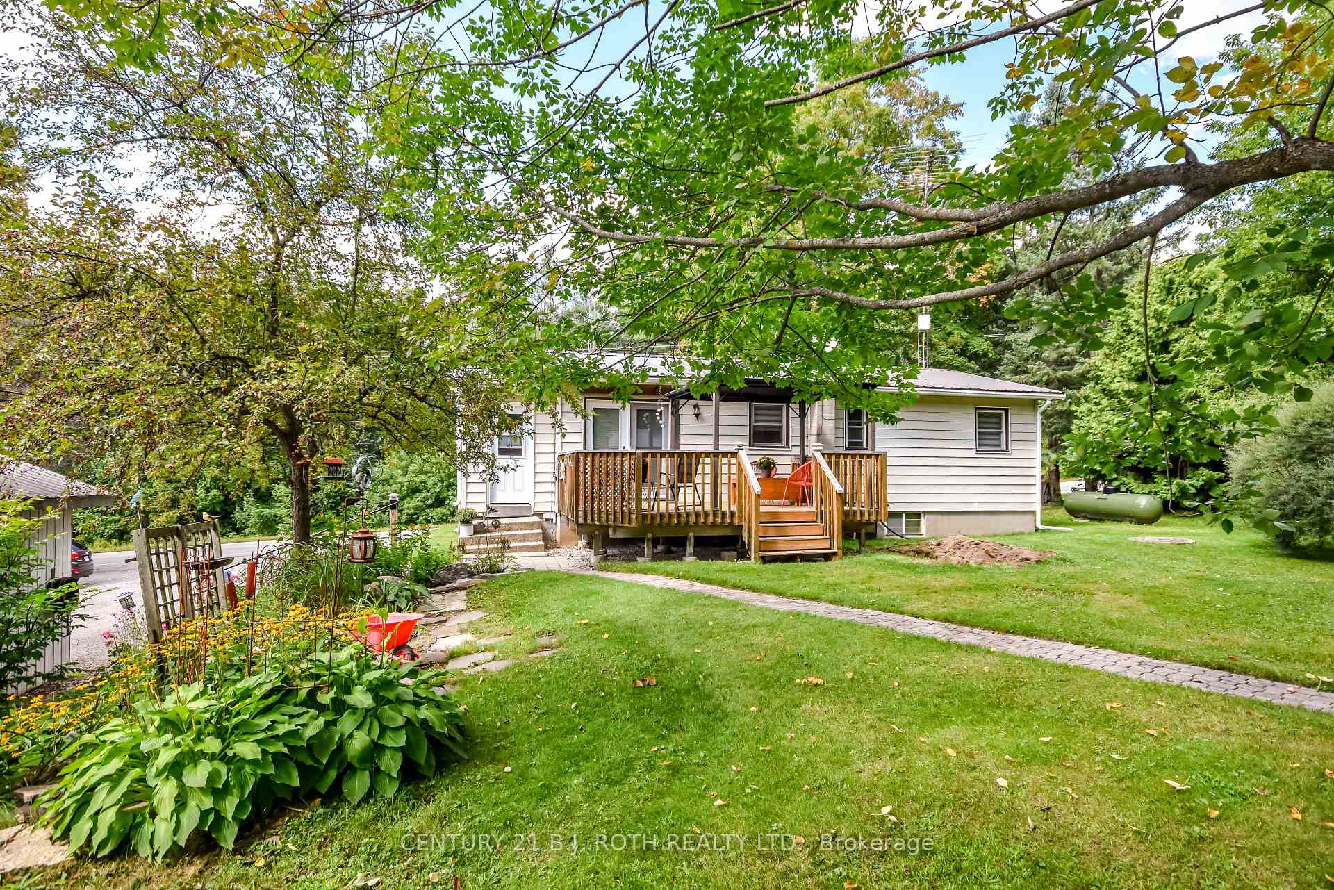 Photo 20 of 1039 Division Road E, Severn, Rural Severn — HOMEH