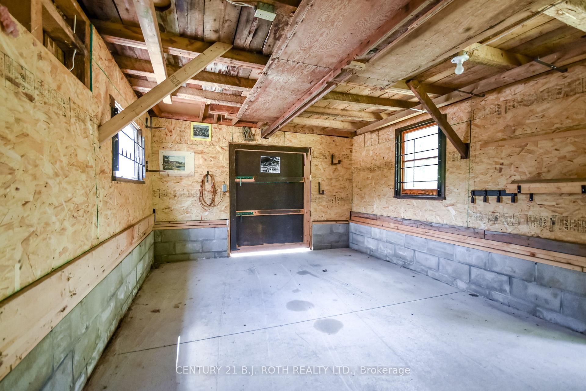 Photo 29 of 1039 Division Road E, Severn, Rural Severn — HOMEH